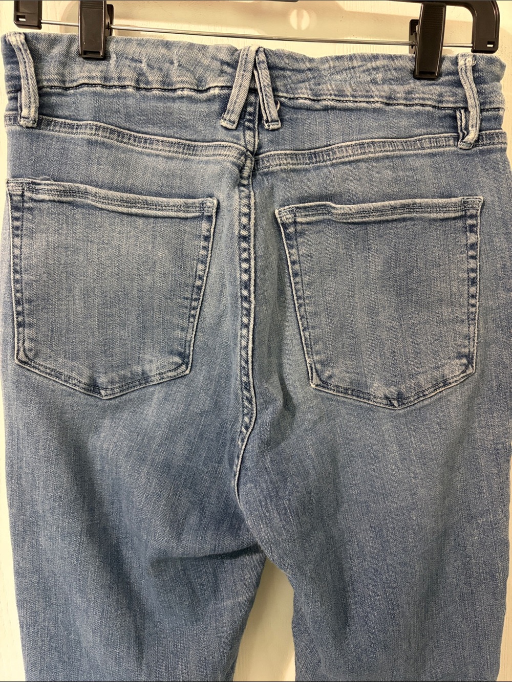 Good American Good Waist Light Wash Skinny Jeans Size 30 - Picture 7 of 9